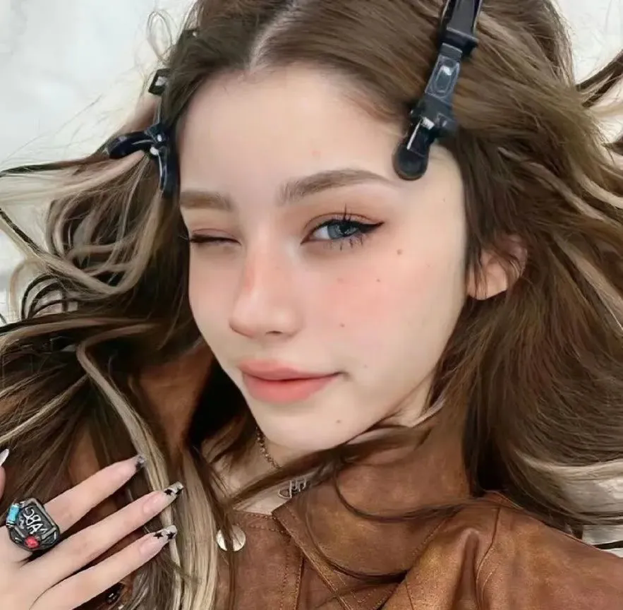 我出山以为无敌了却发现没有钱